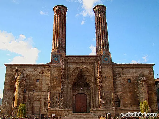 Selçuklu Devleti dönemi eserleri